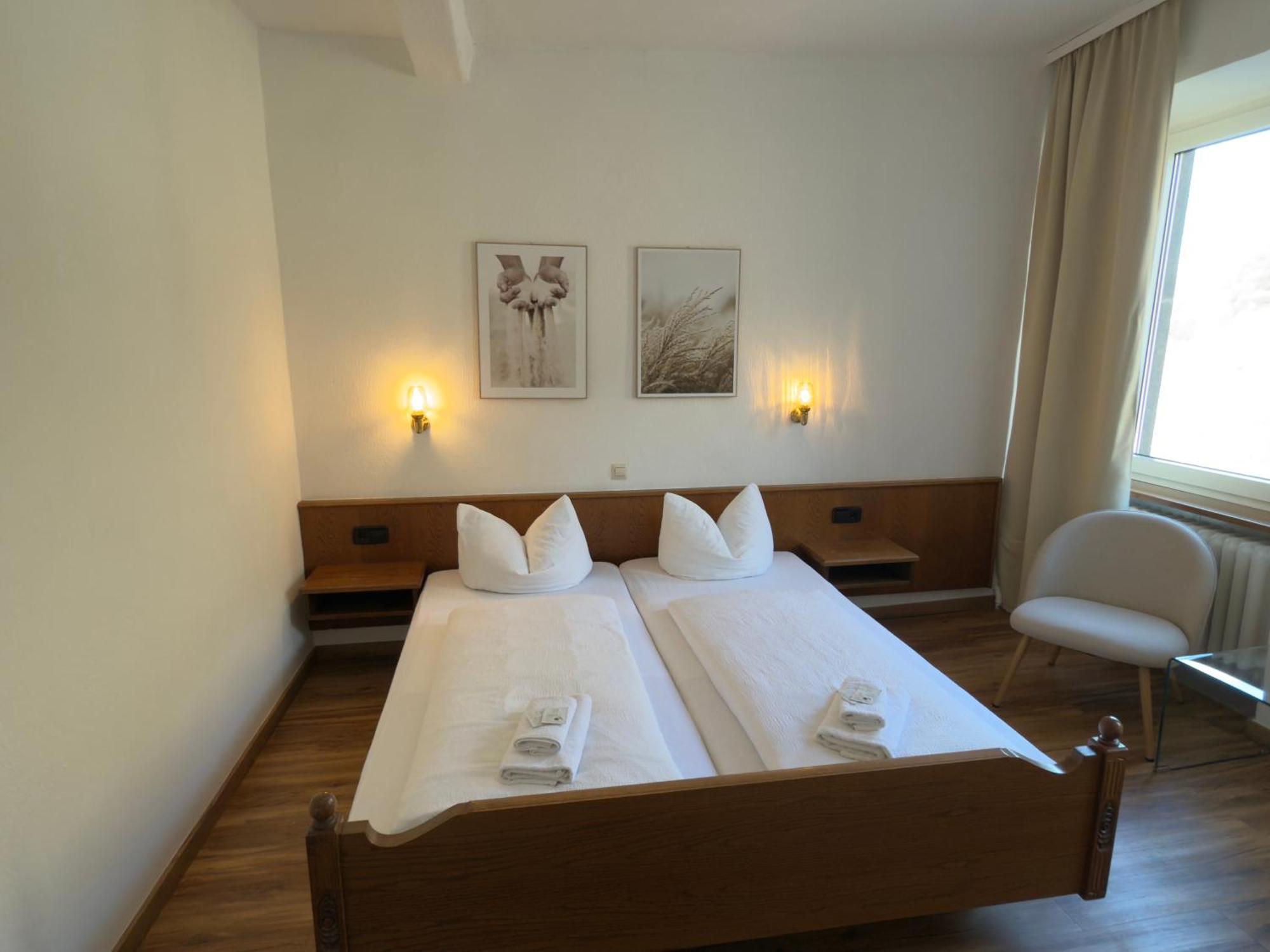 Hotel "Zur Schoenen Aussicht" コッヘム エクステリア 写真